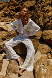 Reposição - Pré-Venda! Calça Flare Off White com bordado Bege