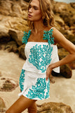 Shorts Off White com bordado Turquesa