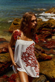 Reposição - Pré-Venda! Vestido Curto Off White com bordado Vermelho Clássico