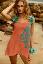 Vestido Curto Coral com bordado Turquesa