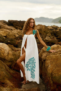 Reposição - Pré-Venda! Vestido Longo Off White com bordado Turquesa