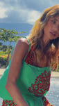 Stories de Blusa Alcinha Turquesa com bordado Vermelho Clássico