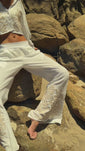 Stories de Calça Flare Off White com bordado Bege