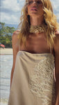 Stories de Pré-Venda! Vestido Curto Areia com bordado Bege